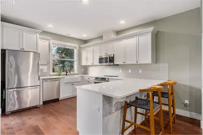 7406 N Leonard St, Portland, OR 97203 - Photo 7