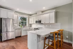 7406 N Leonard St, Portland, OR 97203 - Photo 7