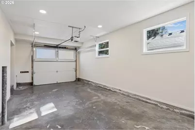 11905 SW Douglas St, Portland, OR 97225 - Photo 31