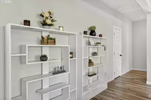 4233 E Willakenzie St, Newberg, OR 97132 - Photo 17