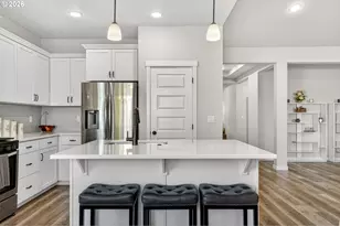 4233 E Willakenzie St, Newberg, OR 97132 - Photo 11