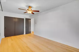 2301 SE Caruthers St, Portland, OR 97214 - Photo 25