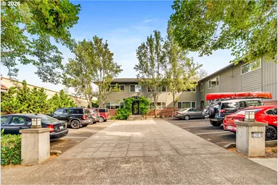 2301 SE Caruthers St #10, Portland, OR 97214 - Photo 1