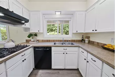 4650 Cedar St, Astoria, OR 97103 - Photo 7