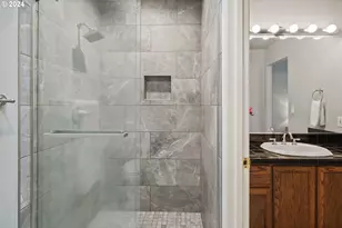 6148 S Virginia Ave, Portland, OR 97239 - Photo 27