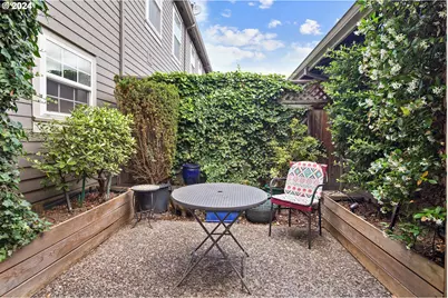 6148 S Virginia Ave, Portland, OR 97239 - Photo 29