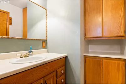 1615 Van Buren St, Oregon City, OR 97045 - Photo 13