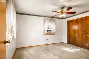 1615 Van Buren St, Oregon City, OR 97045 - Photo 9