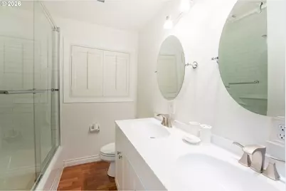 13039 NE Schuyler St, Portland, OR 97230 - Photo 27