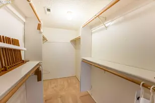 13039 NE Schuyler St, Portland, OR 97230 - Photo 25