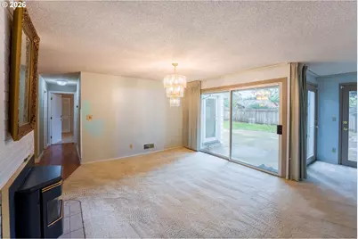 13039 NE Schuyler St, Portland, OR 97230 - Photo 11