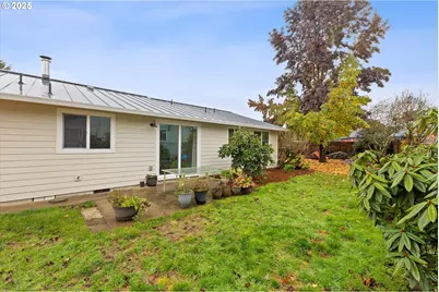 1997 SW Oleander Ct, McMinnville, OR 97128 - Photo 23