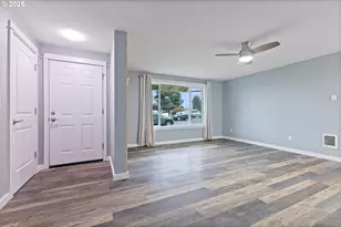 1997 SW Oleander Ct, McMinnville, OR 97128 - Photo 7