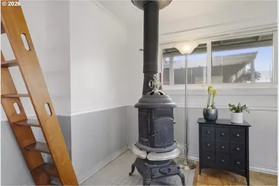535 NE Bridgeton Rd #5, Portland, OR 97211 - Photo 7