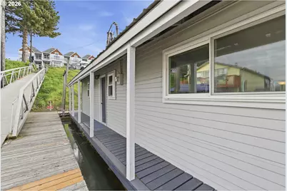535 NE Bridgeton Rd #5, Portland, OR 97211 - Photo 13