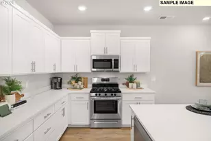 565 Withers Ct SE, Albany, OR 97322 - Photo 3