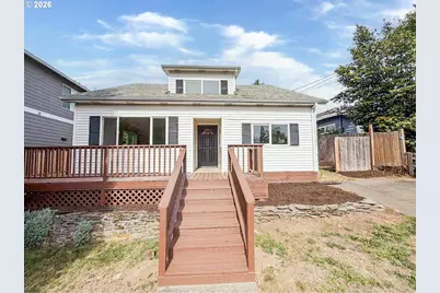 520 E Fairfield St, Gladstone, OR 97027 - Photo 3