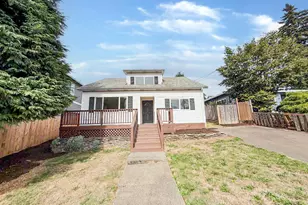 520 E Fairfield St, Gladstone, OR 97027 - Photo 1