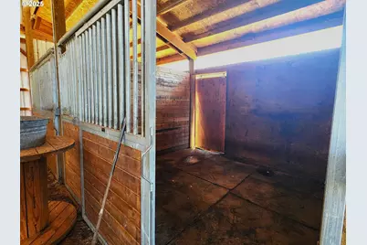 38717 Dexter Rd, Dexter, OR 97431 - Photo 23