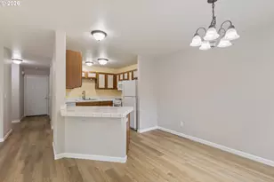 1487 NE Four Seasons Dr, Roseburg, OR 97470 - Photo 17