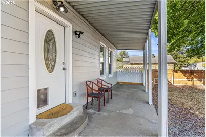 707 SE Union St, Camas, WA 98607 - Photo 1