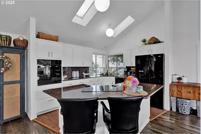 88616 Ocean View Ln, Florence, OR 97439 - Photo 13