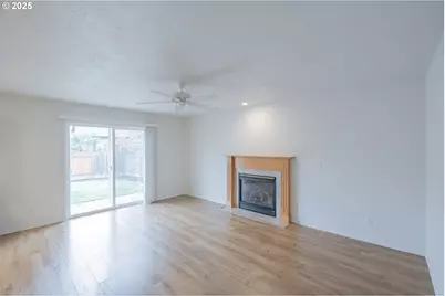 1851 Cougar Ave, Albany, OR 97321 - Photo 15