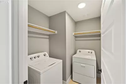 7955 N Courtenay Ave, Portland, OR 97203 - Photo 31