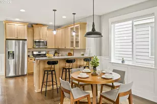 7955 N Courtenay Ave, Portland, OR 97203 - Photo 9