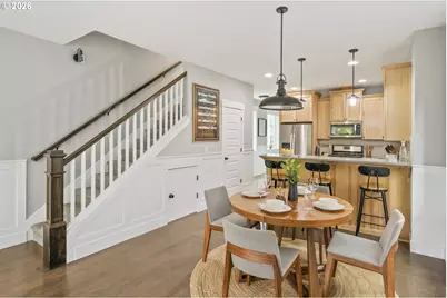 7955 N Courtenay Ave, Portland, OR 97203 - Photo 11