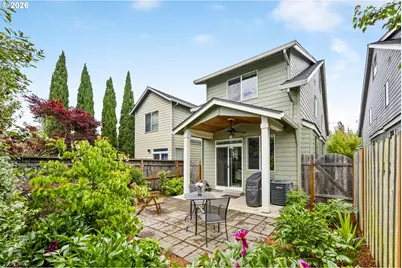7955 N Courtenay Ave, Portland, OR 97203 - Photo 39