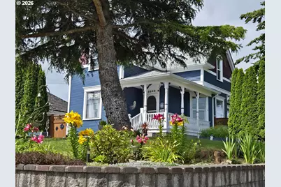 2206 Marion St, North Bend, OR 97459 - Photo 3