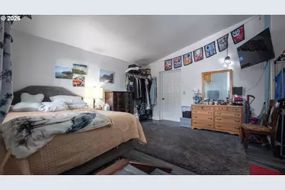 2206 Marion St, North Bend, OR 97459 - Photo 33