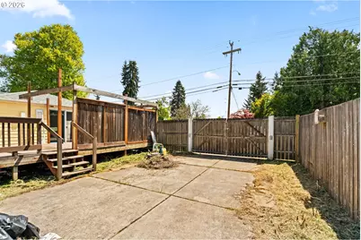 233 Howard Ave, Eugene, OR 97404 - Photo 35