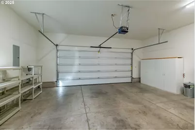 1791 NW Horseshoe Lake Cir, Albany, OR 97321 - Photo 43