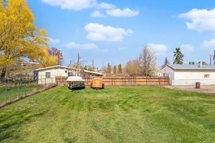 775 4th St, Baker City, OR 97814 - Photo 17