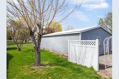 775 4th St, Baker City, OR 97814 - Photo 25