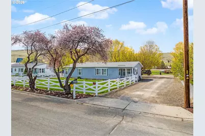 775 4th St, Baker City, OR 97814 - Photo 29