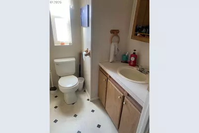 775 4th St, Baker City, OR 97814 - Photo 9