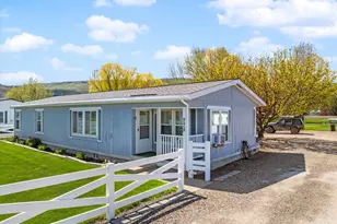 775 4th St, Baker City, OR 97814 - Photo 13