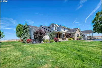 72166 Westfield Blvd, Pendleton, OR 97801 - Photo 1