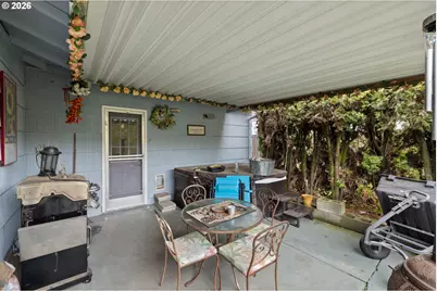 300 W Clackamas Cir, Woodburn, OR 97071 - Photo 27