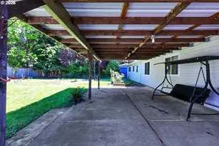 19995 SW York St, Beaverton, OR 97003 - Photo 31