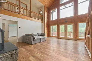 15755 Hwy 36, Deadwood, OR 97430 - Photo 23