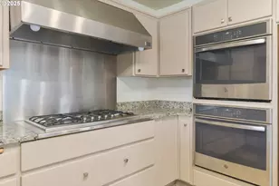 15755 Hwy 36, Deadwood, OR 97430 - Photo 27