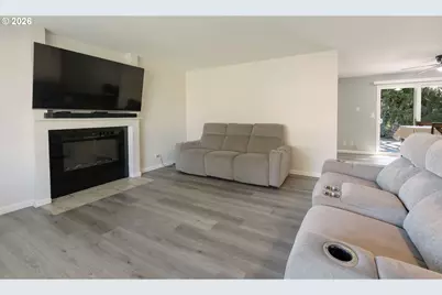 15840 SW Sunset Ct, Sherwood, OR 97140 - Photo 13