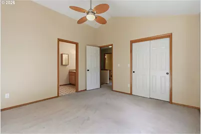 2520 SW Miles St, Portland, OR 97219 - Photo 19