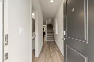 8601 NE 14th Ave, Vancouver, WA 98665 - Photo 5