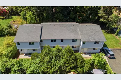 320 Monmouth Ave S, Monmouth, OR 97361 - Photo 3