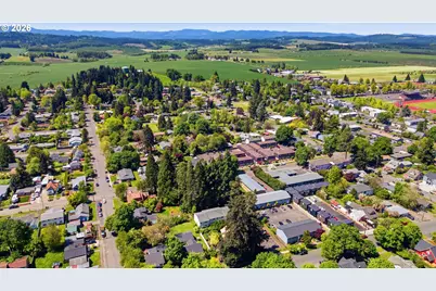320 Monmouth Ave S, Monmouth, OR 97361 - Photo 9